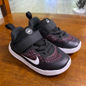 Nike Free Run Toddler - 9C